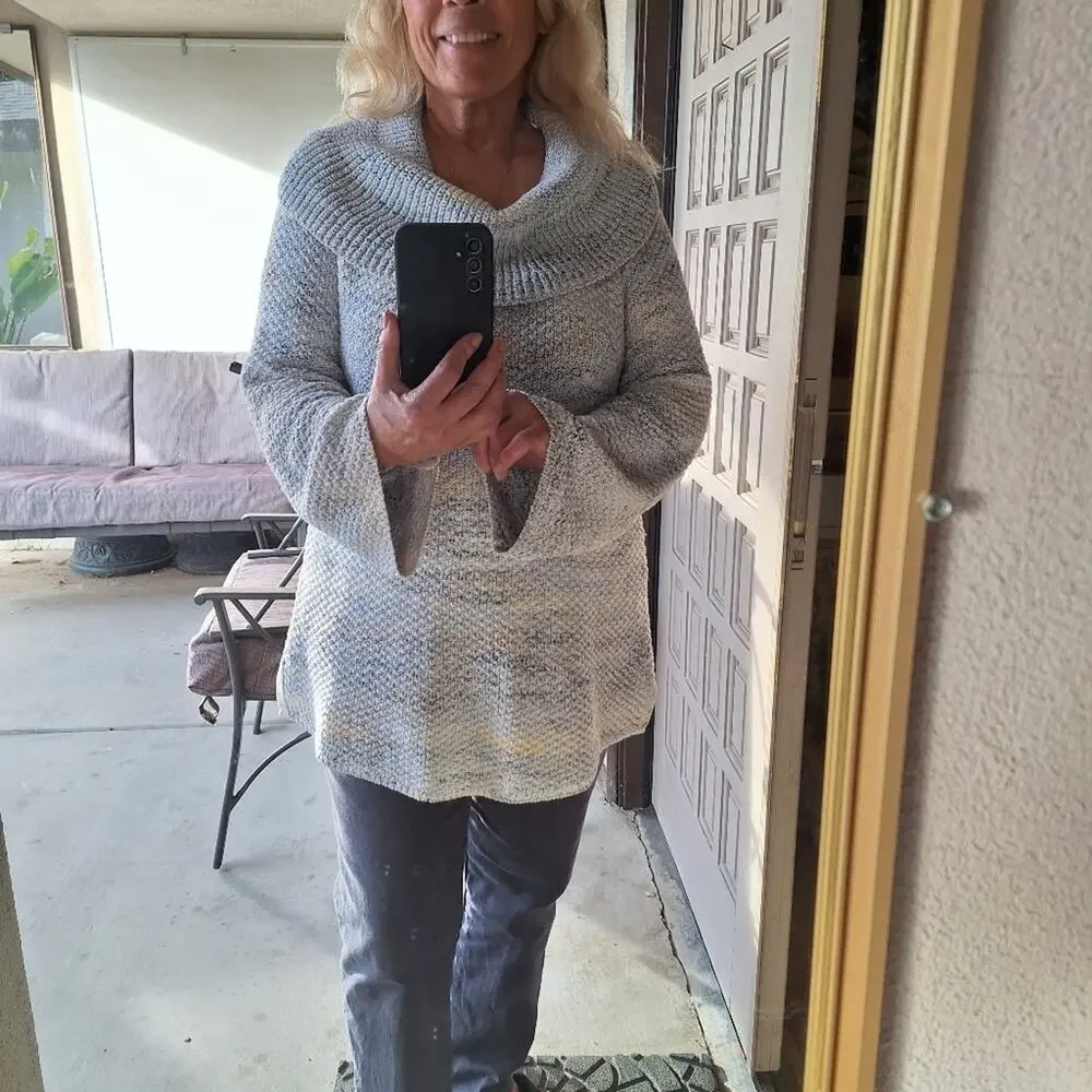 Women's Cozy Knit Sweater